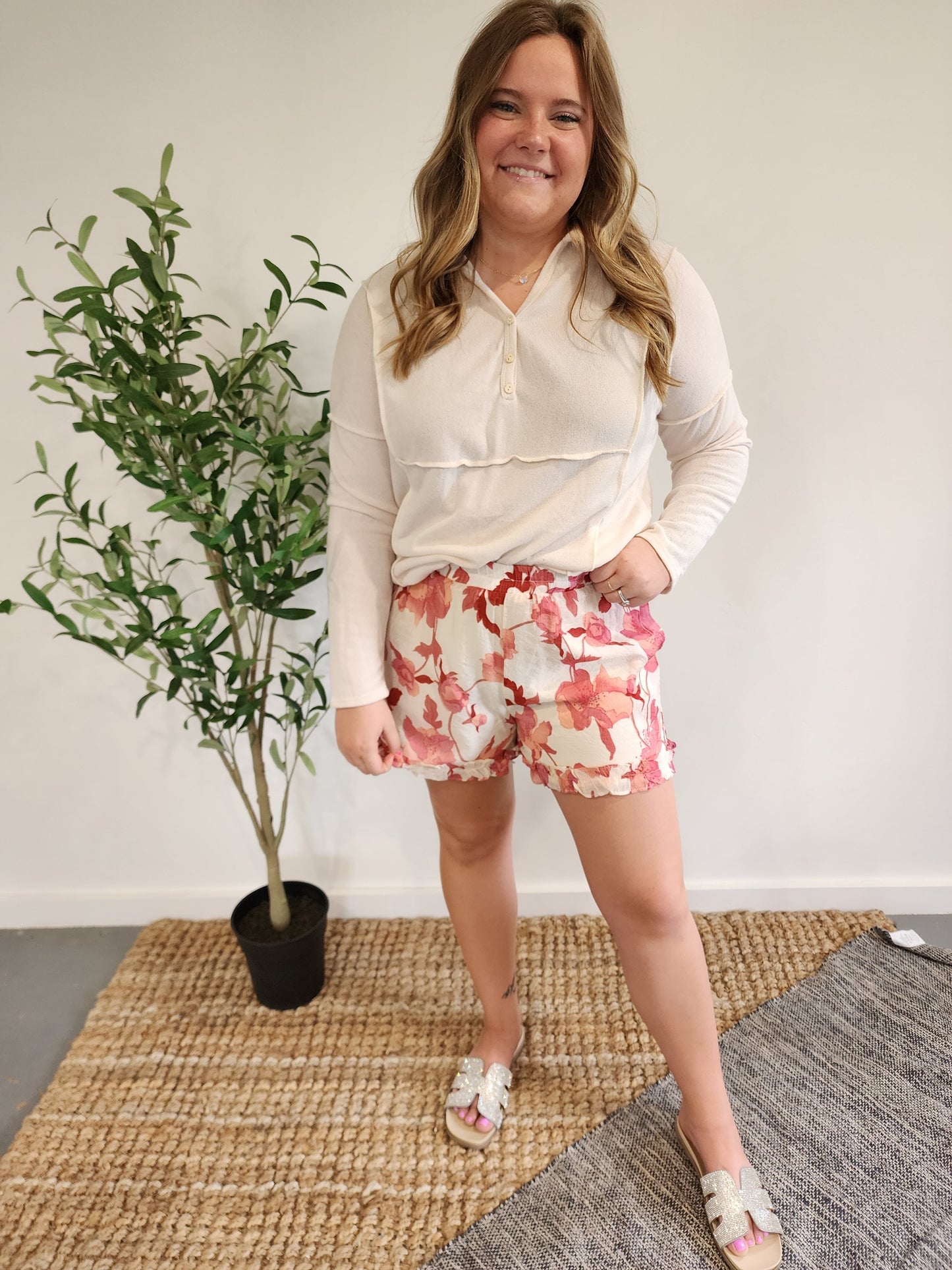 Floral Print Ruffle Detailed Shorts