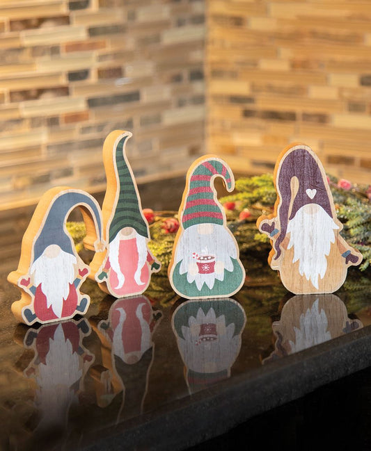 Chunky Winter Gnome Family Sitter