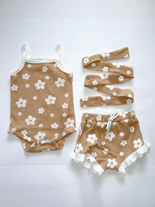 Floral Ruffle Sleeve Waffle Knit Set