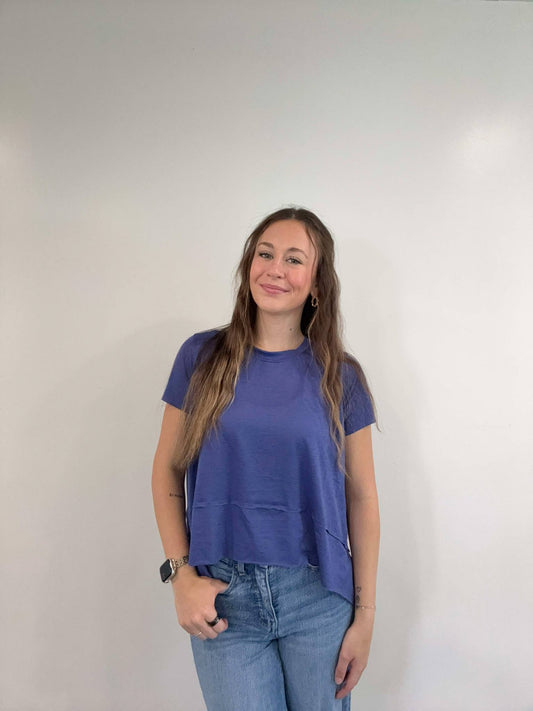 Shark Bite Side Slit Short Sleeve Top