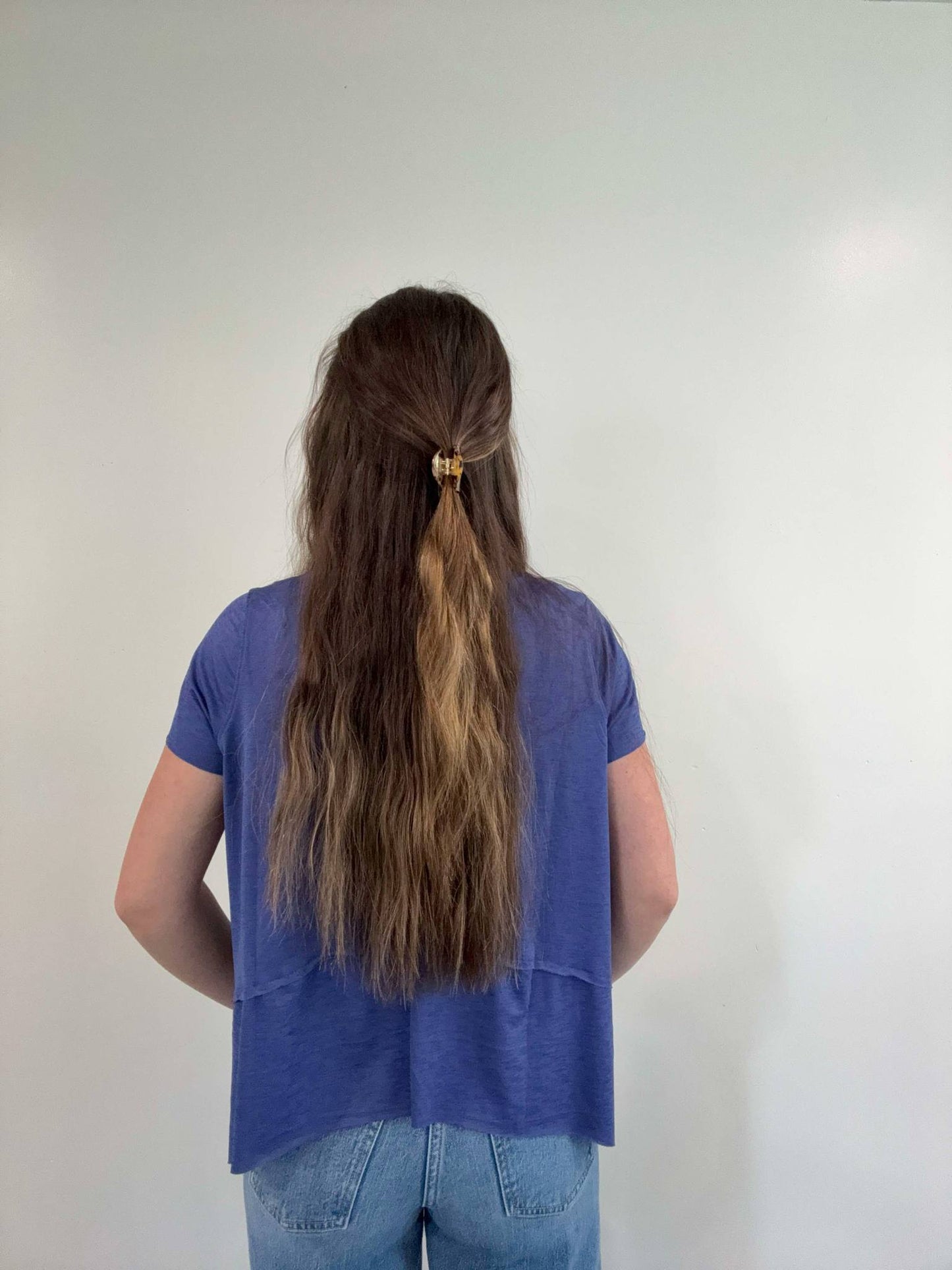 Shark Bite Side Slit Short Sleeve Top